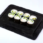 ები მაკი (8 ნაჭერი) - კრევეტი, კიტრი, ბრინჯი, სეზამი და ნორი