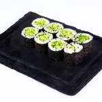 კაპა მაკი (8 ნაჭერი) - კიტრი, ბრინჯი, სეზამი და ნორი