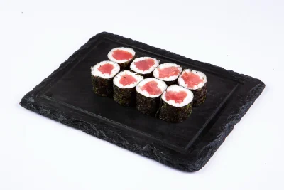 მაგურო მაკი (8 ნაჭერი) - თინუსი, ბრინჯი და ნორი