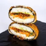 სამეფო სუში ბურგერი - ახალი ორაგული, ორაგულის ხიზილალა და ოთხი სახეობის ყველი