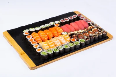 ტოკიო სეტი (60 ნაჭერი) - მაკების და ნიგირების დიდი ასორტი: ორაგული, თინუსი, კრევეტი, გველთევზა და კიტრი - ტოკიო ჰაუსი ბათუმი