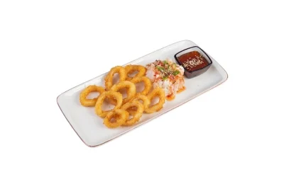 კალმარის რგოლები (Squid Rings) - ხრაშუნა ოქროსფერი კალმარის რგოლები ბრინჯით და სოუსით